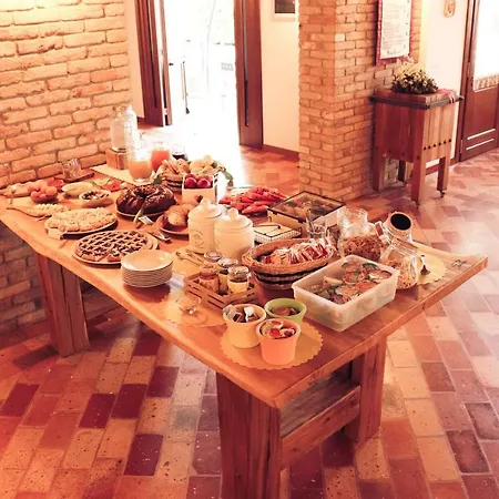 Le Cipressine مزرعة للإقامة Meolo